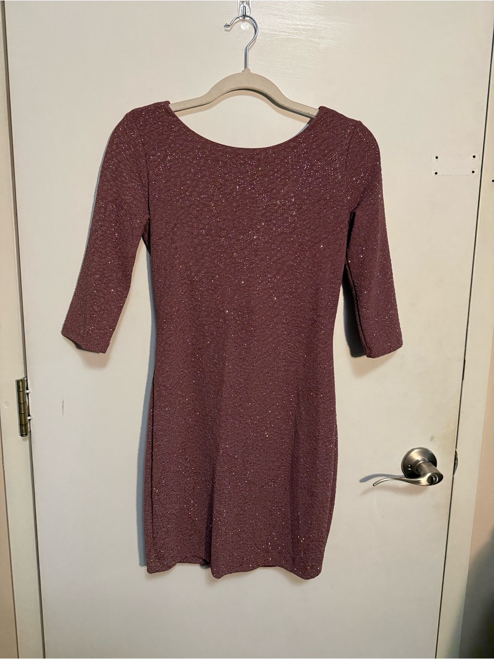 Windsor Sparkle Scoop Neck Mini Dress in Mauve - Size M